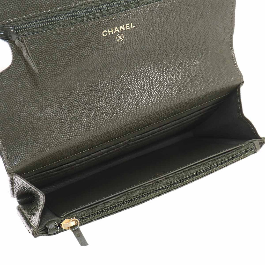 Chanel Quilted Chain Wallet Leather Green Gold — view 7