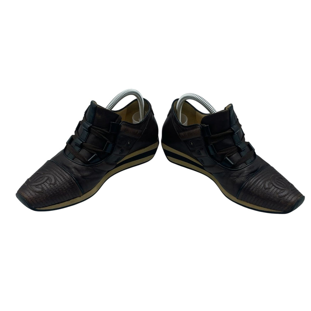 Chanel Sneakers Leather CC Logo Lace Up Brown — view 4