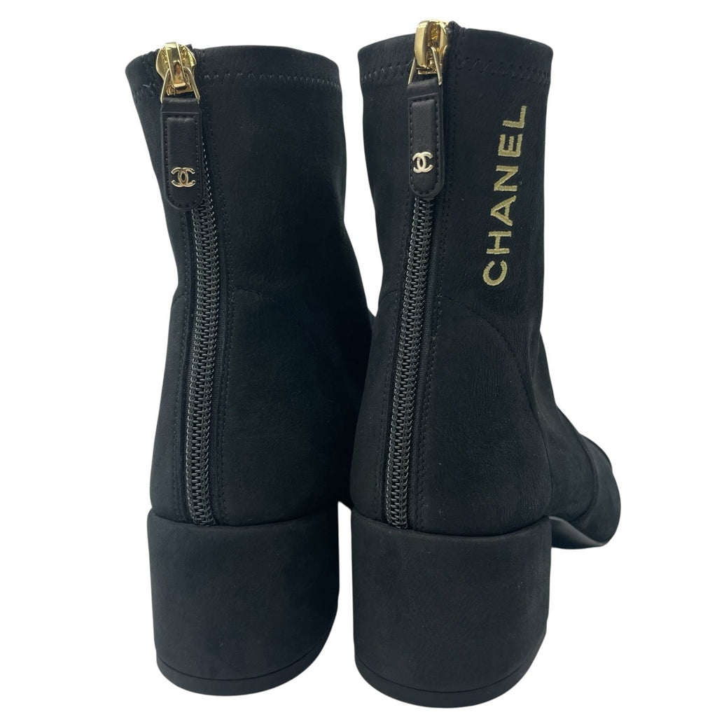 Chanel Short Boots Nuba Cles the Embroidery Logo Black — view 6
