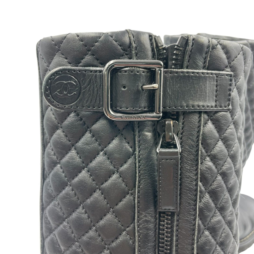 Chanel Engineer Boots Quilted Leather Side CC Logo Black — view 7