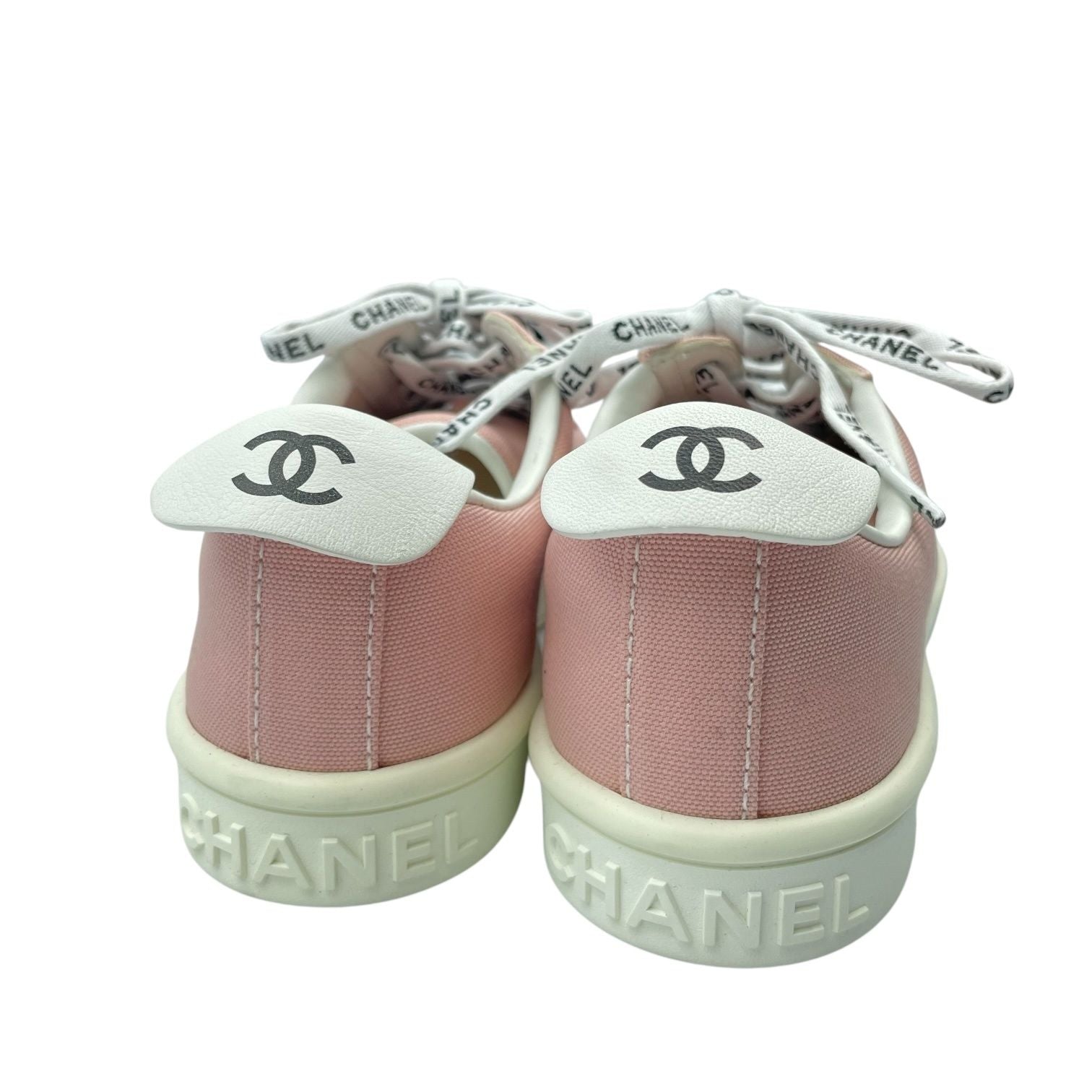 Chanel Low Cut Sneakers CC Logo Canvas Pink — view 6