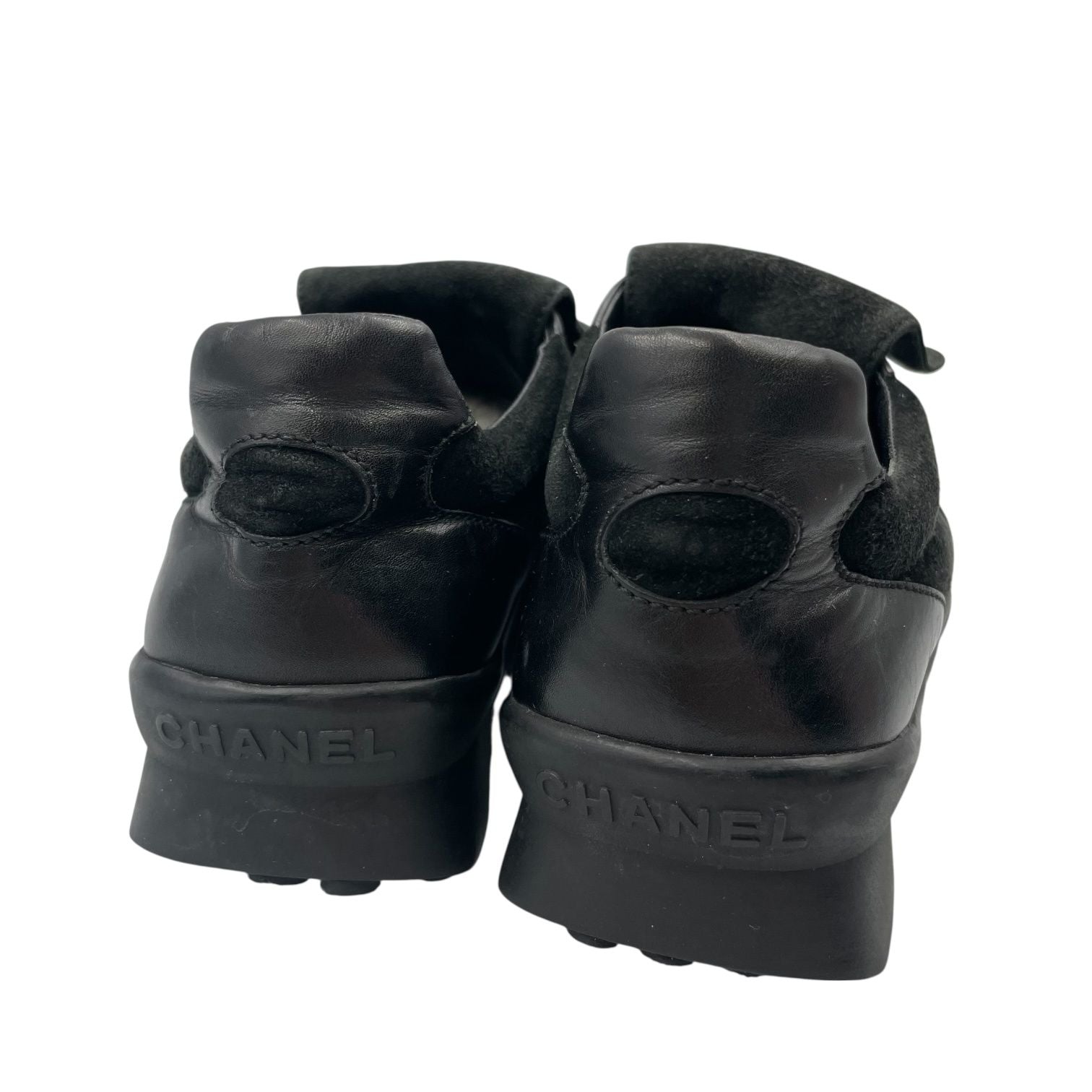 Chanel Sneakers Leather CC Logo Low Cut Black Suede Junk — view 6