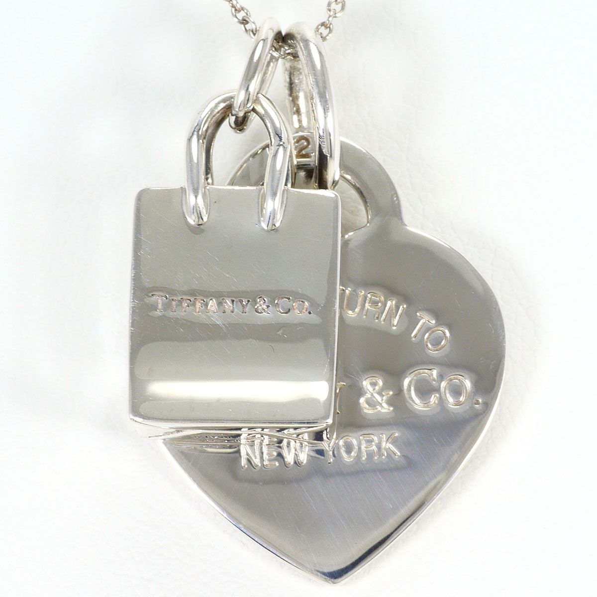 Tiffany & Co Shopping Bag Heart Tag 925 Sterling Silver Necklace 39 cm