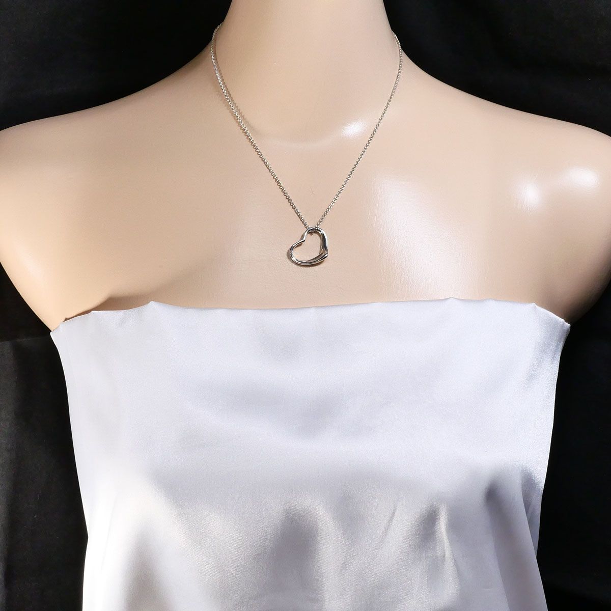 Tiffany & Co Open Heart 925 Sterling Silver Necklace 40 cm — view 6
