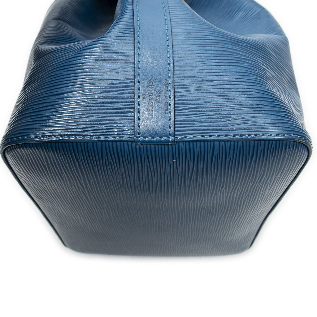 Louis Vuitton Noe Blue — view 8