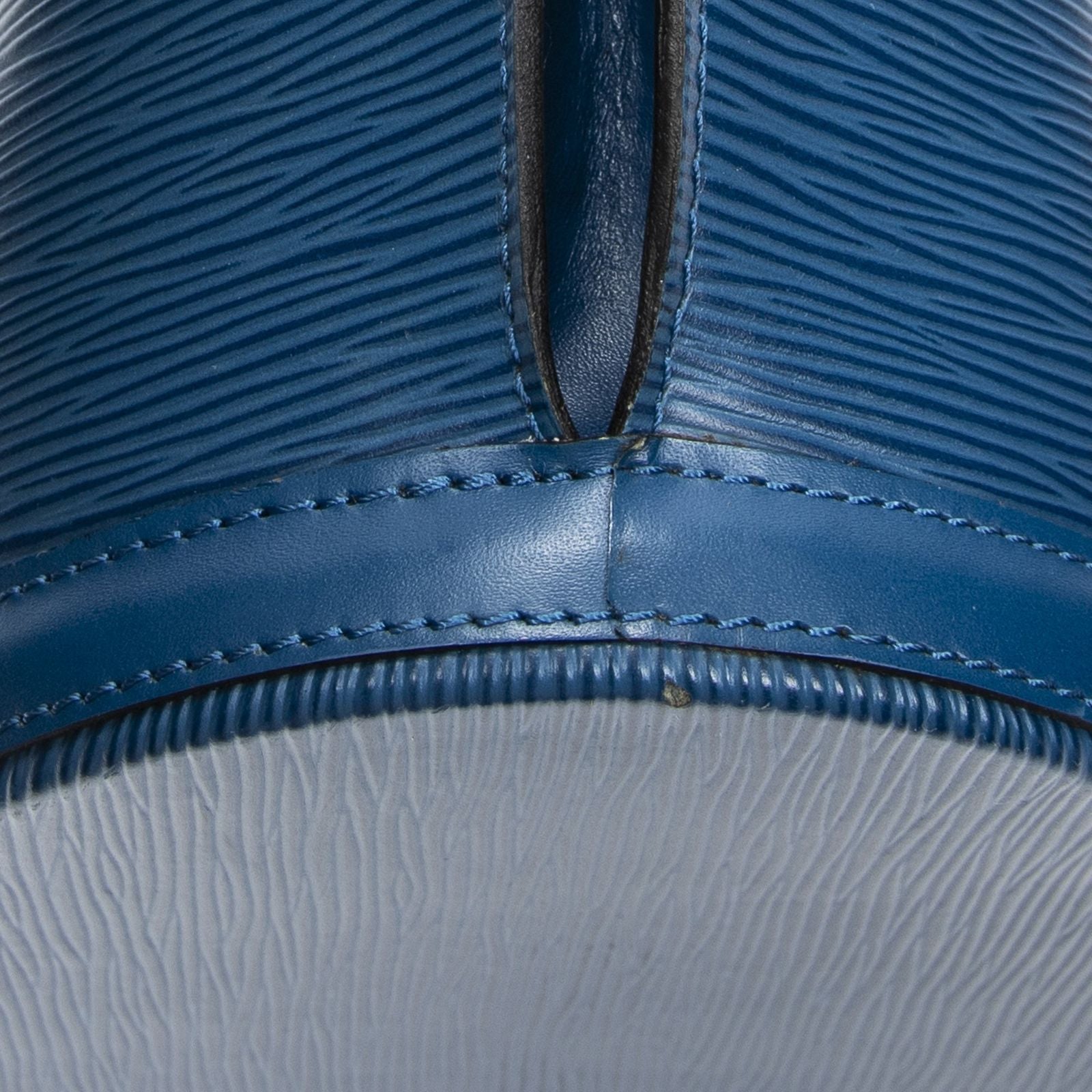 Louis Vuitton Saint Jacques Shopping Blue Epi Messenger — view 8
