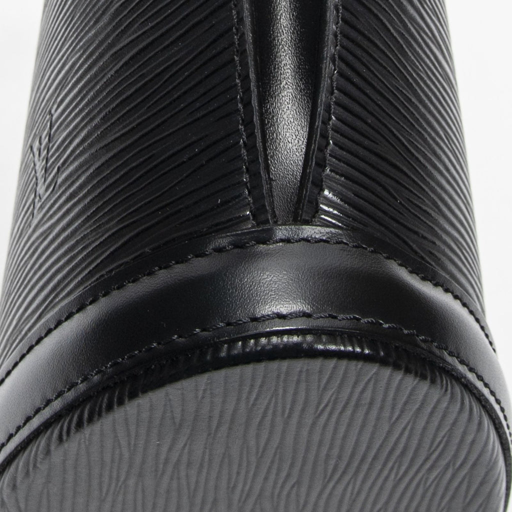 Louis Vuitton Saint Jacques Long Strap Black Epi Messenger — view 7