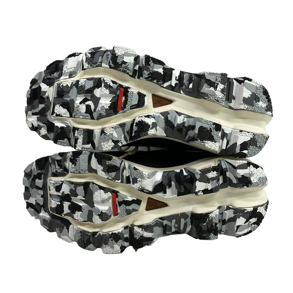 Loewe Sneakers Cloud Venture Black Beige Multi on Collaboration — view 4