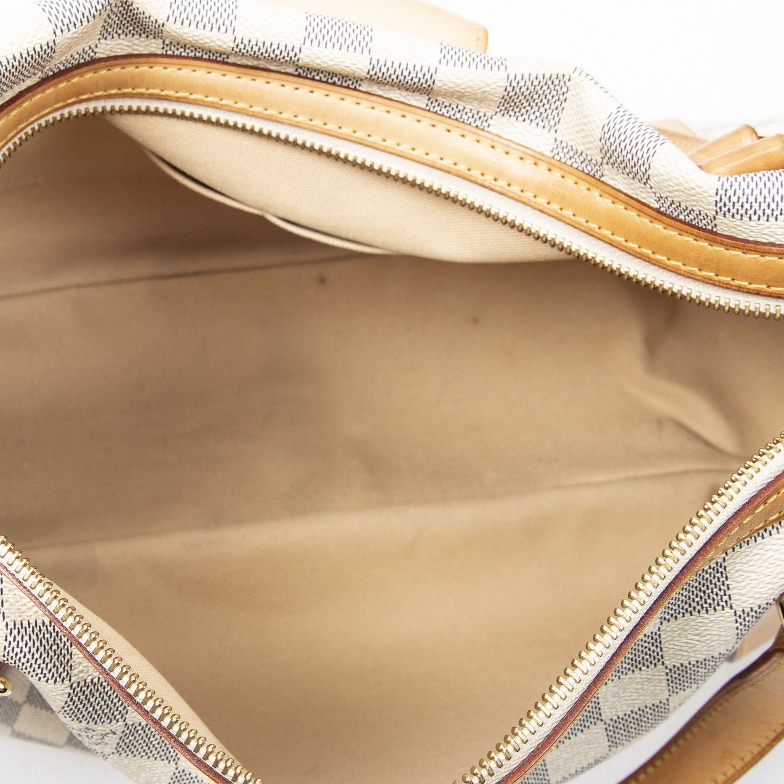 Louis Vuitton Strethe Ivory Damier Azur Messenger — view 9