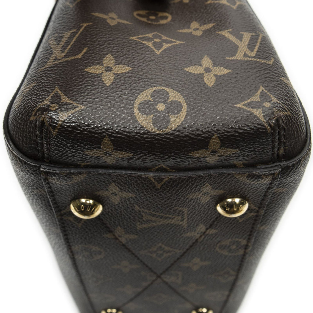 Louis Vuitton Montaigne Brown Monogram Canvas Messenger — view 7