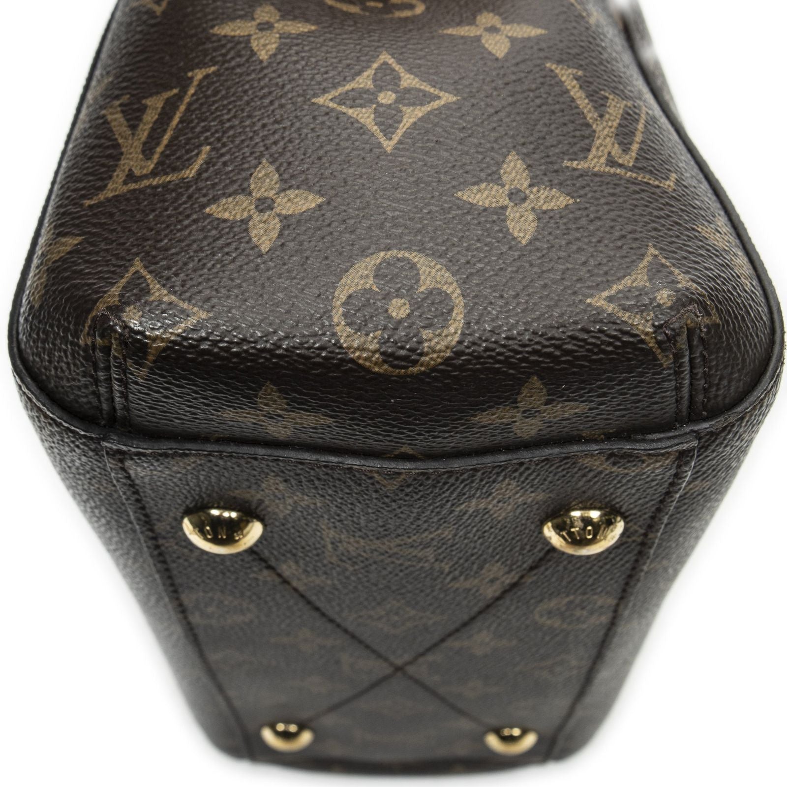Louis Vuitton Montaigne Brown Monogram Canvas Messenger — view 8