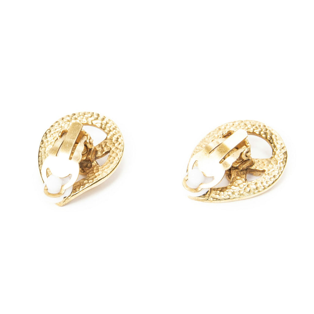 Chanel CC Logo Round Clip Type Earrings Gold Plated — view 5