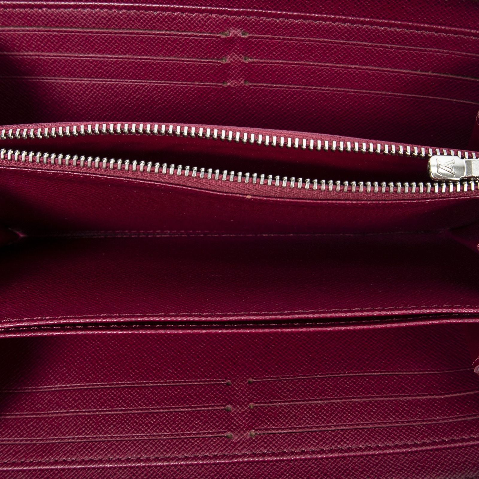 Louis Vuitton Zippy Wallet Fuchsia — view 9