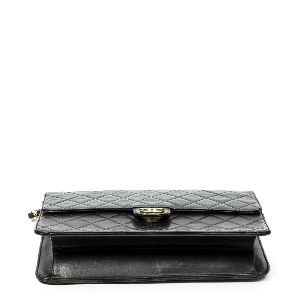 Chanel Vintage Pushlock Straight Flap Black Quilted Lambskin Leather — view 6