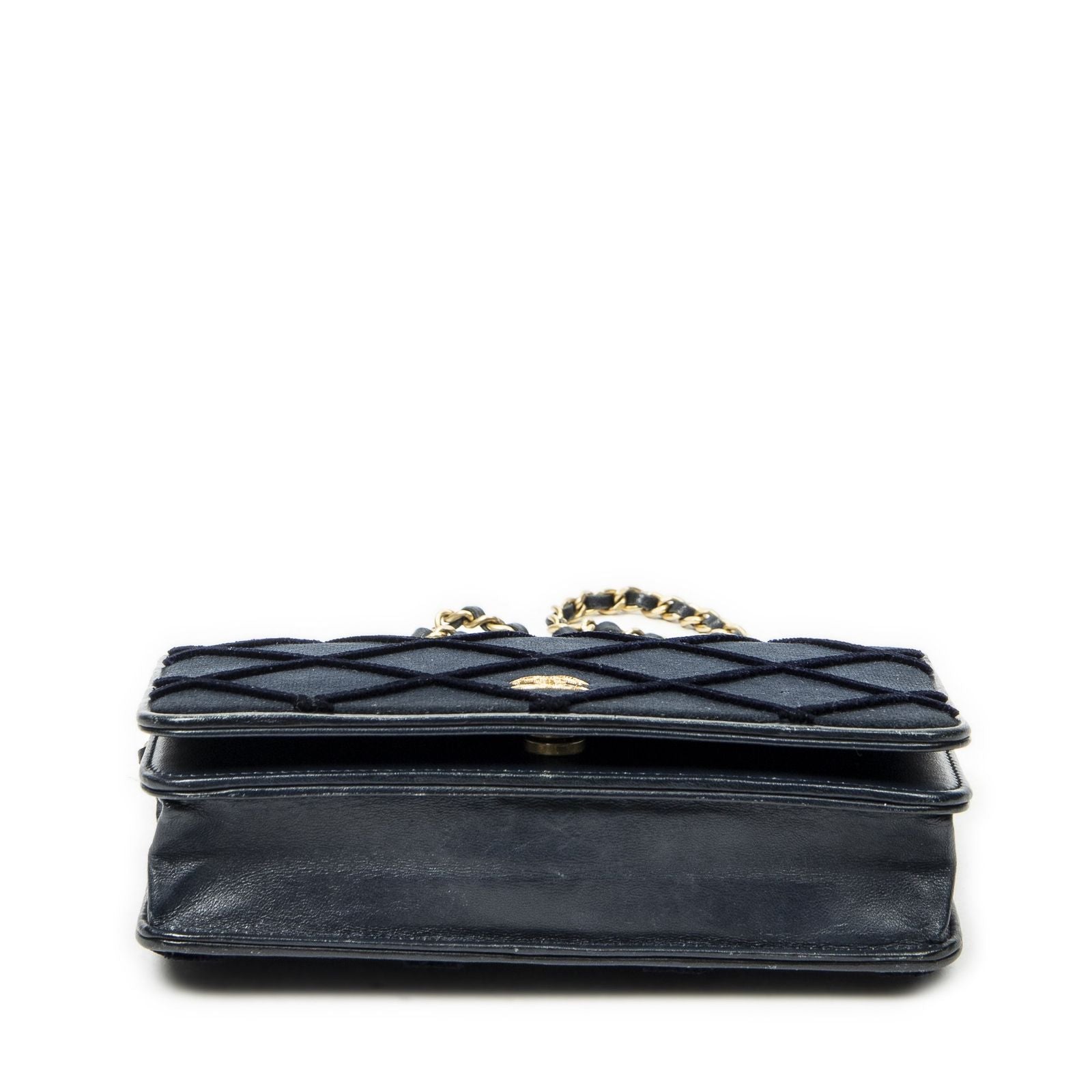 Chanel CC Wallet on Chain Navy Quilted Velvet — view 6