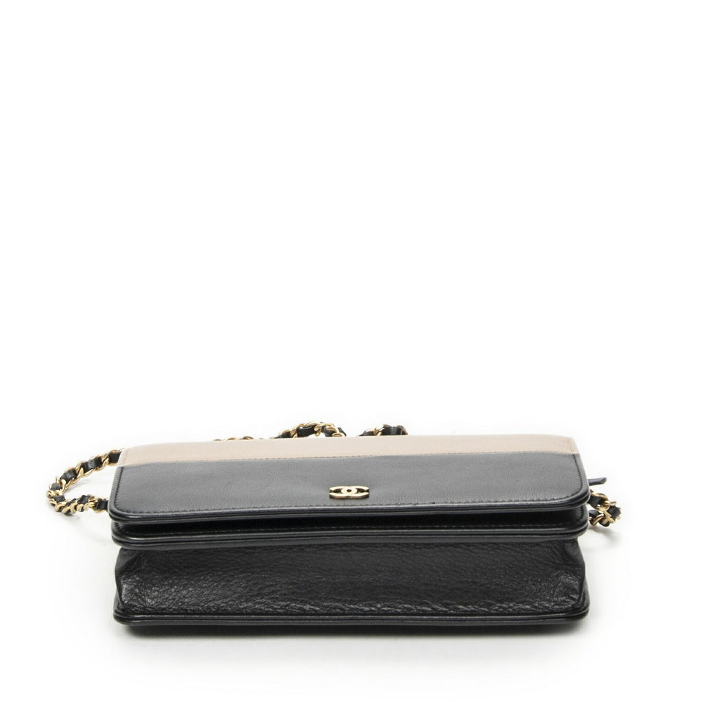 Chanel CC Two Wallet — view 6