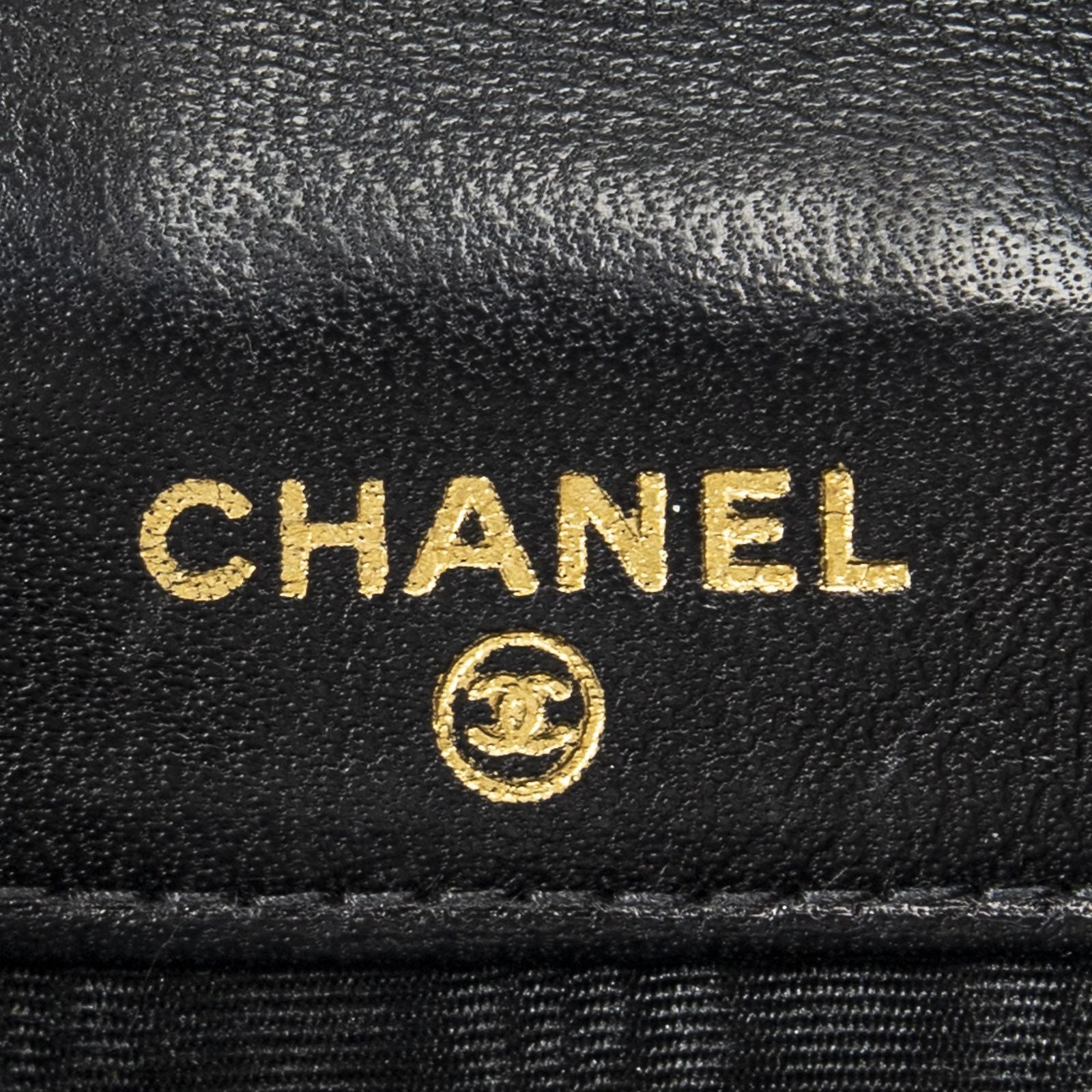 Chanel Timeless Bifold Wallet Black Caviar Leather — view 5