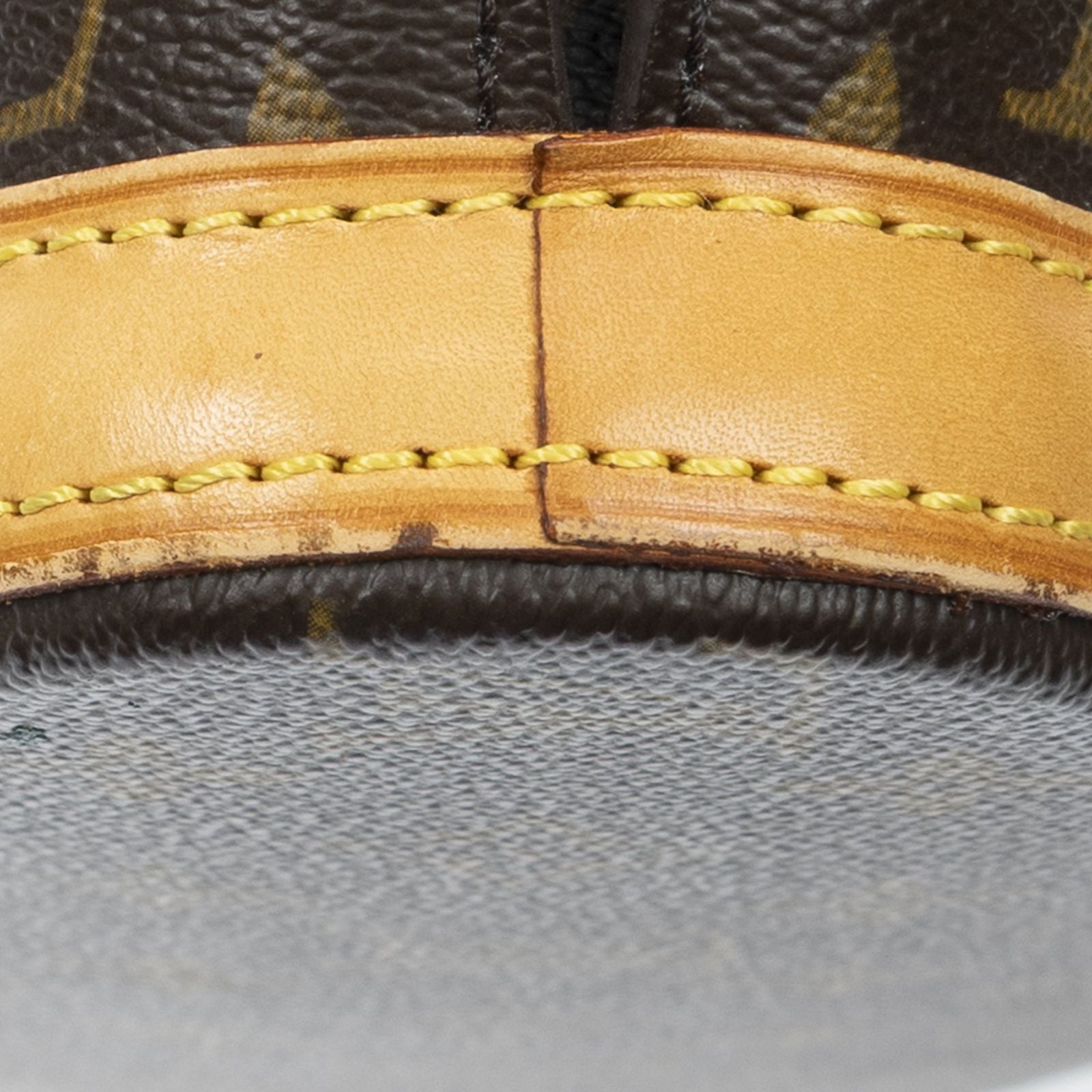 Louis Vuitton Babylon Brown Monogram Canvas Messenger — view 7