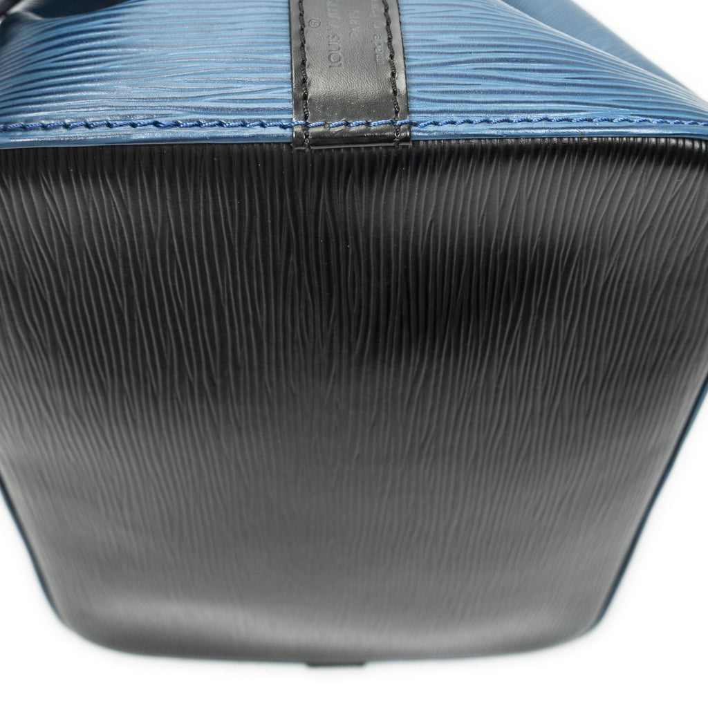 Louis Vuitton Noe Bicolor Blue Black — view 8