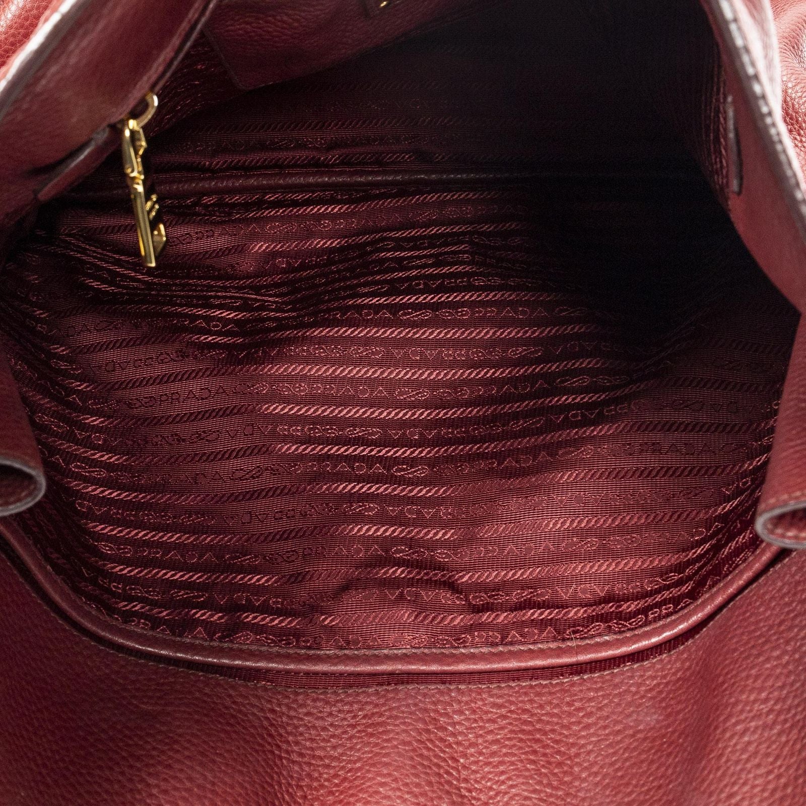Prada Zip Tote Red Vitello Dyno — view 9