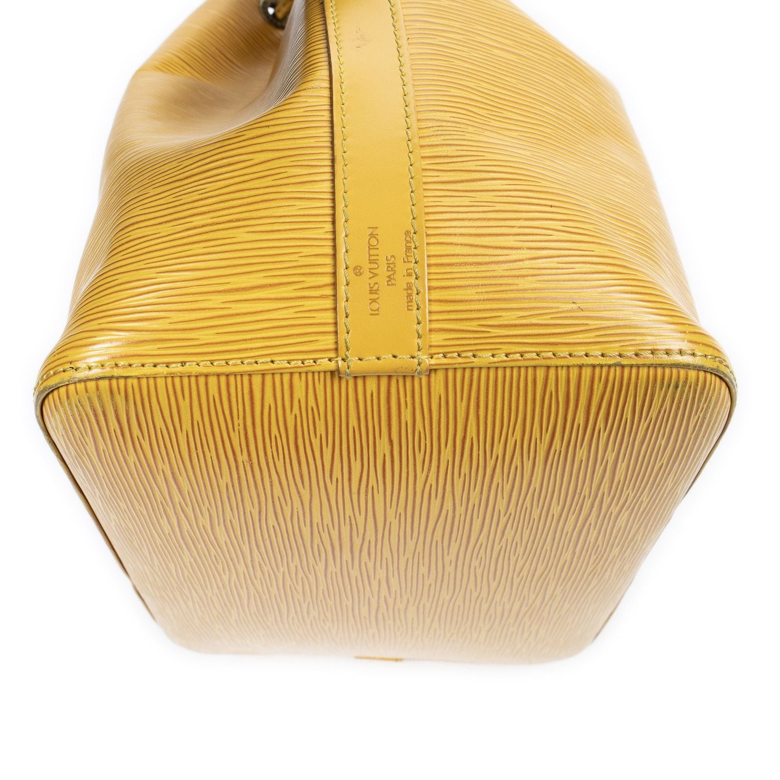 Louis Vuitton Noe Yellow — view 8
