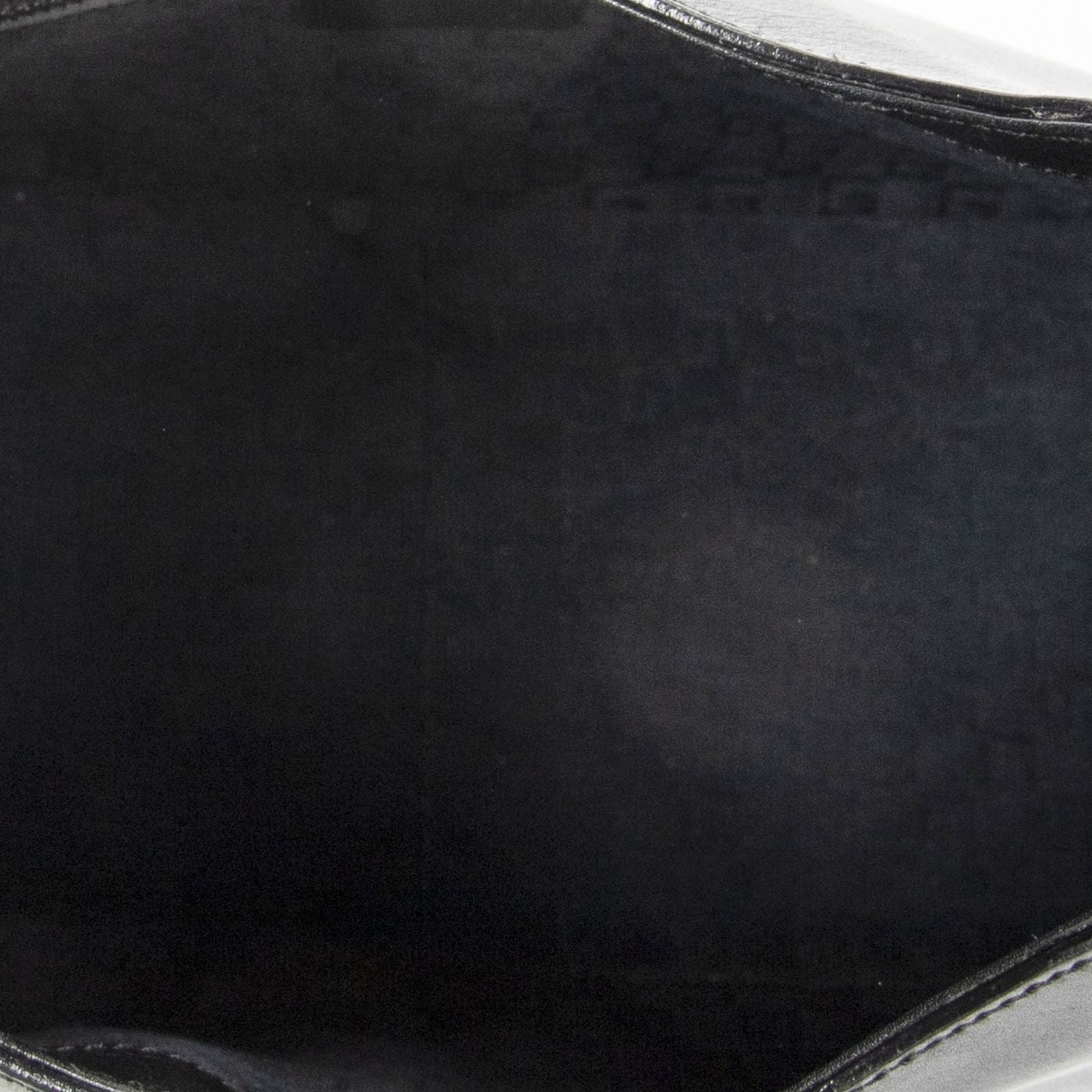 Gucci Whip Stitch Hobo Black Smooth Calfskin — view 9