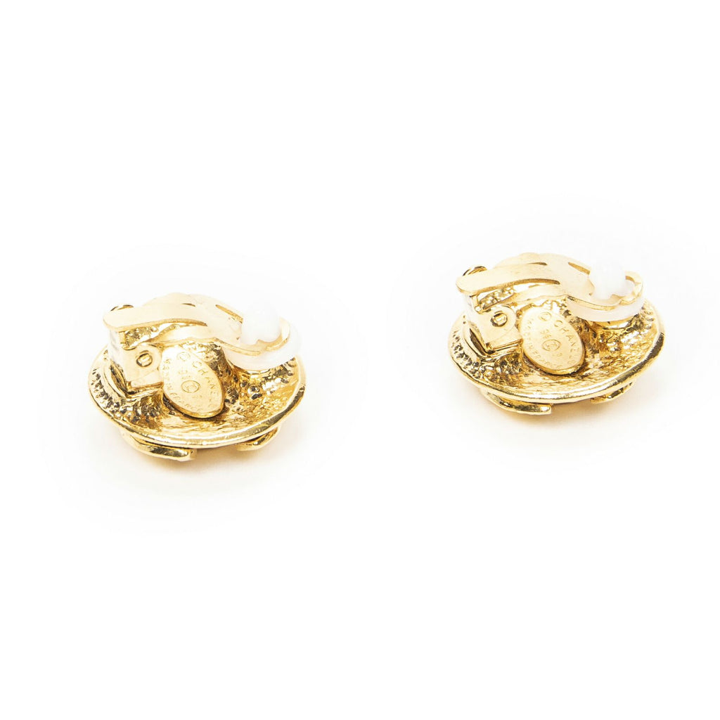Chanel CC Logo Round Clip Type Earrings Gold Plated — view 2