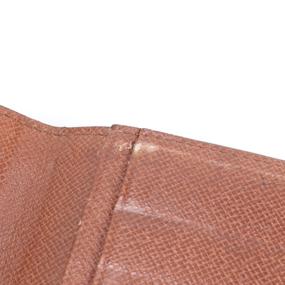 Louis Vuitton Monogram Card Holder Cles Leather Wallet Bifold — view 7