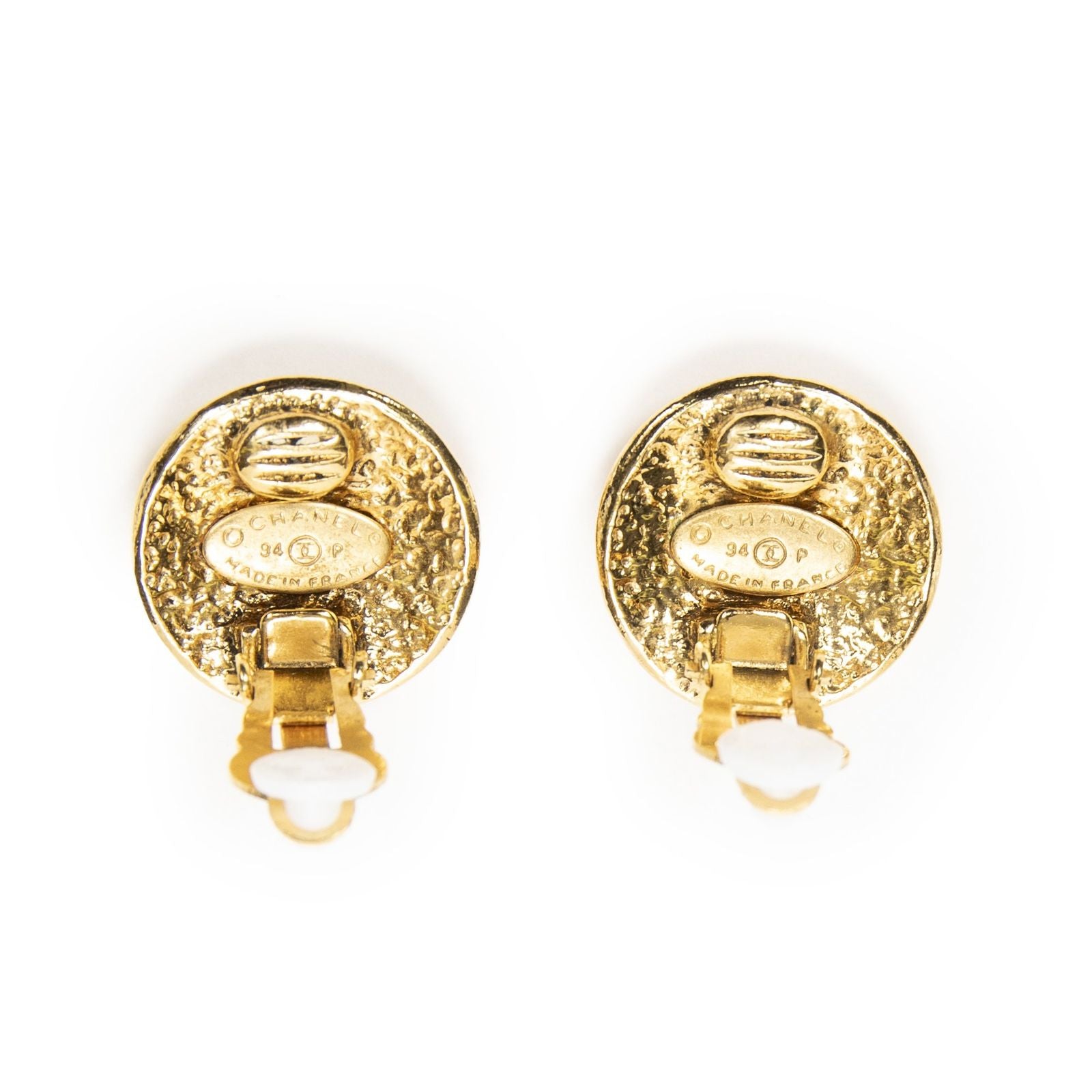 Chanel CC Logo Round Clip Type Earrings Gold Plated — view 3