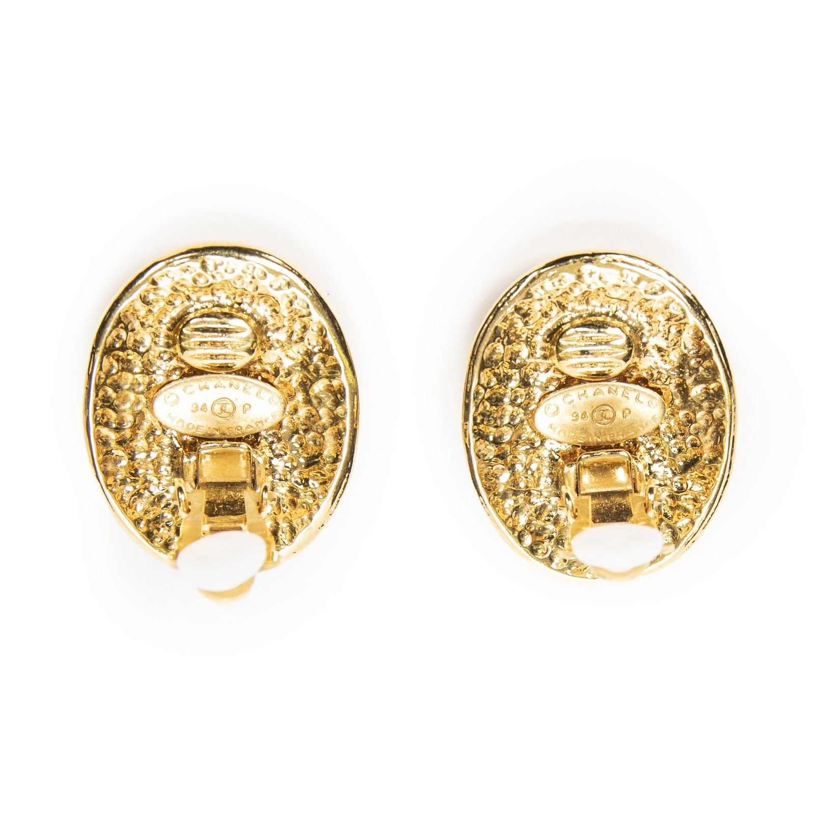 Chanel CC Oval Clip on Earrings Gold Plated — view 3