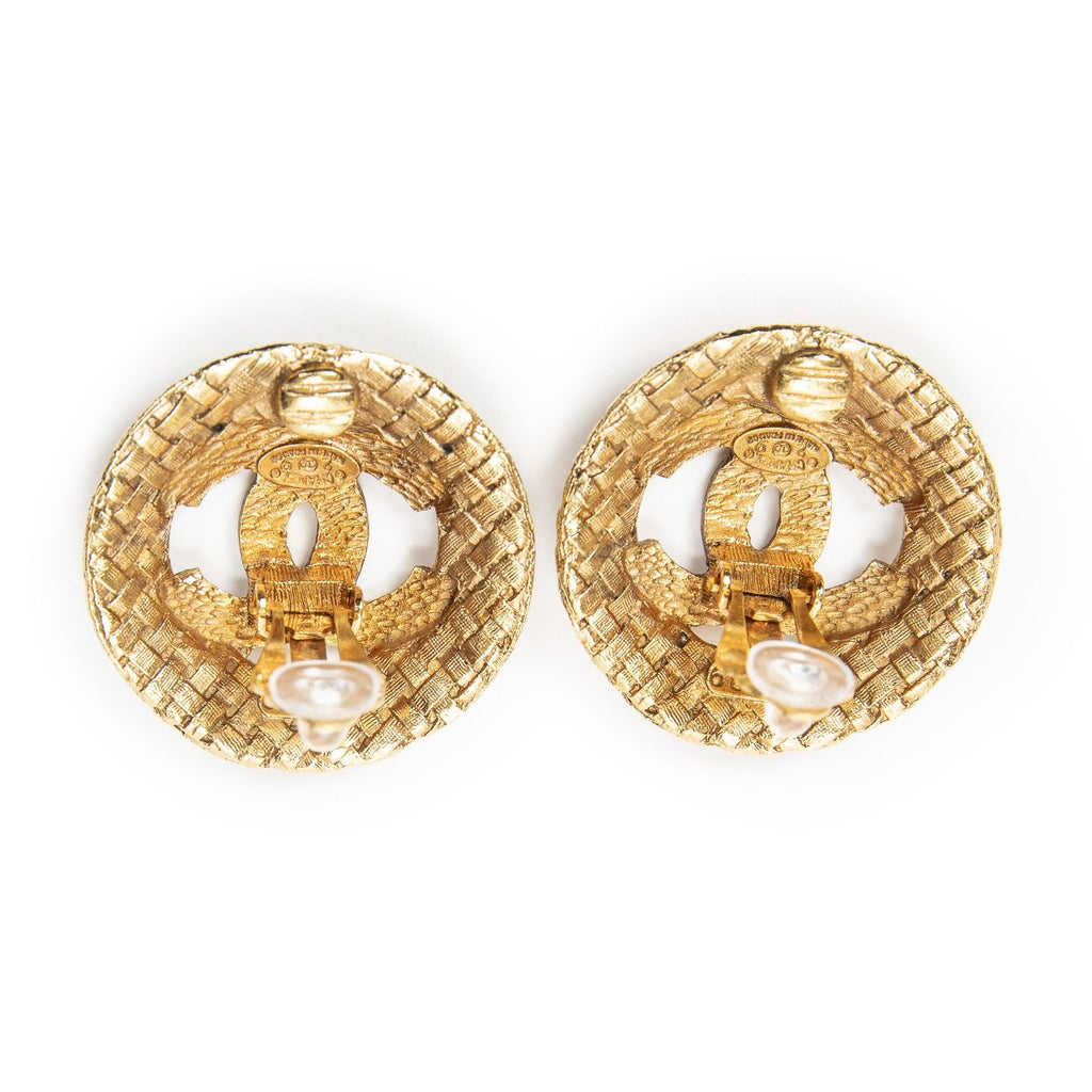 Chanel CC Logo Round Clip Type Earrings Gold Plated — view 3