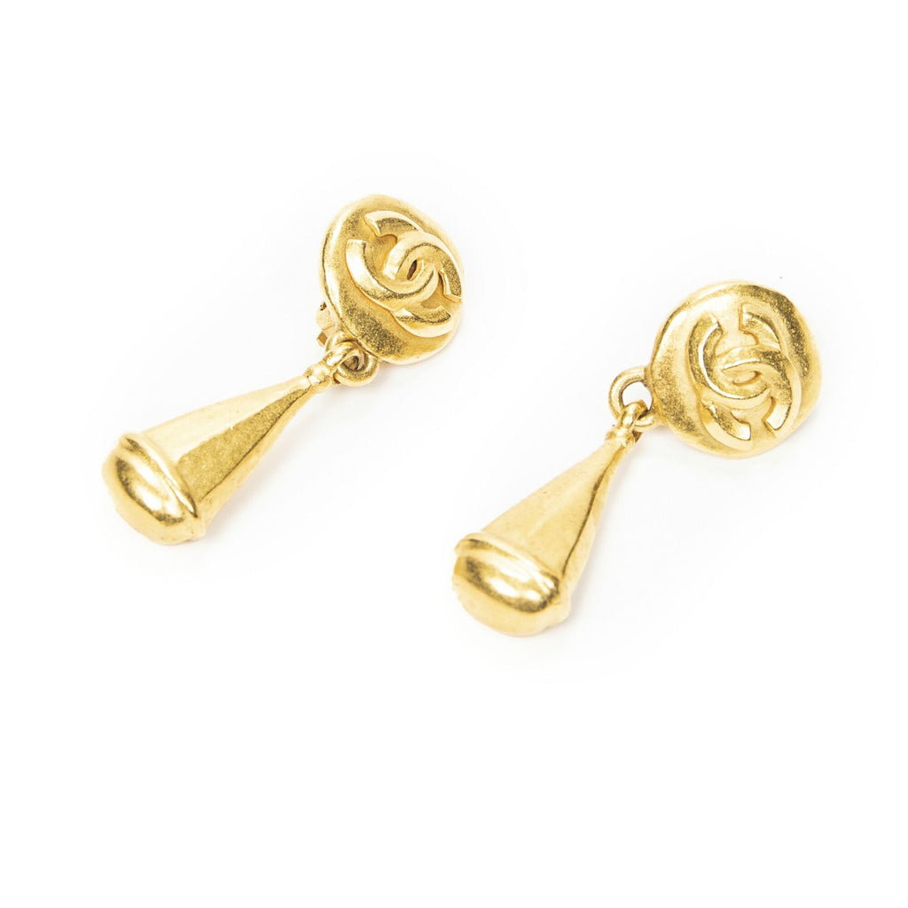 Chanel CC Logo Round Clip Type Earrings Gold Plated