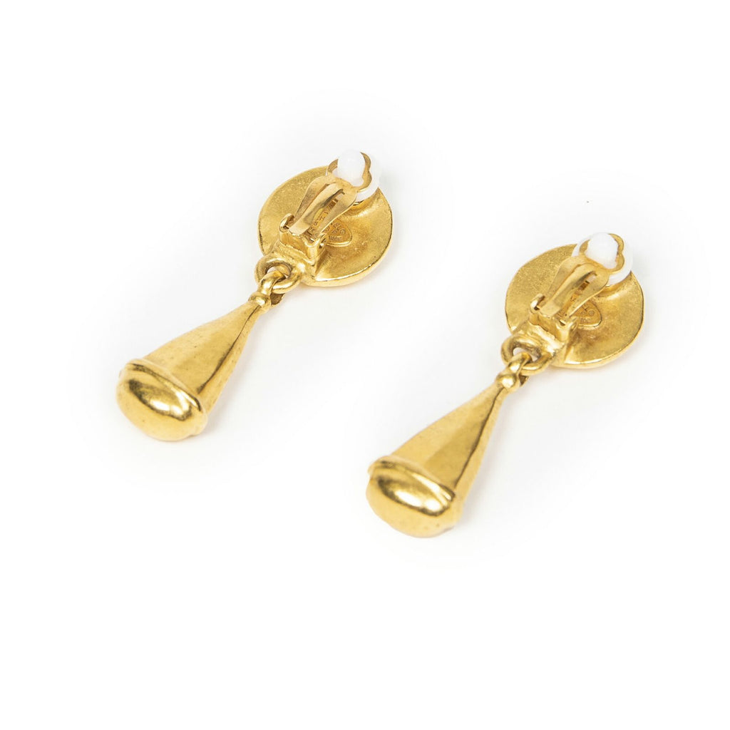 Chanel CC Logo Round Clip Type Earrings Gold Plated — view 2
