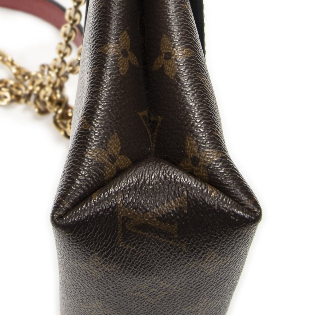 Louis Vuitton Saint Placide Brown Monogram Canvas Messenger — view 7