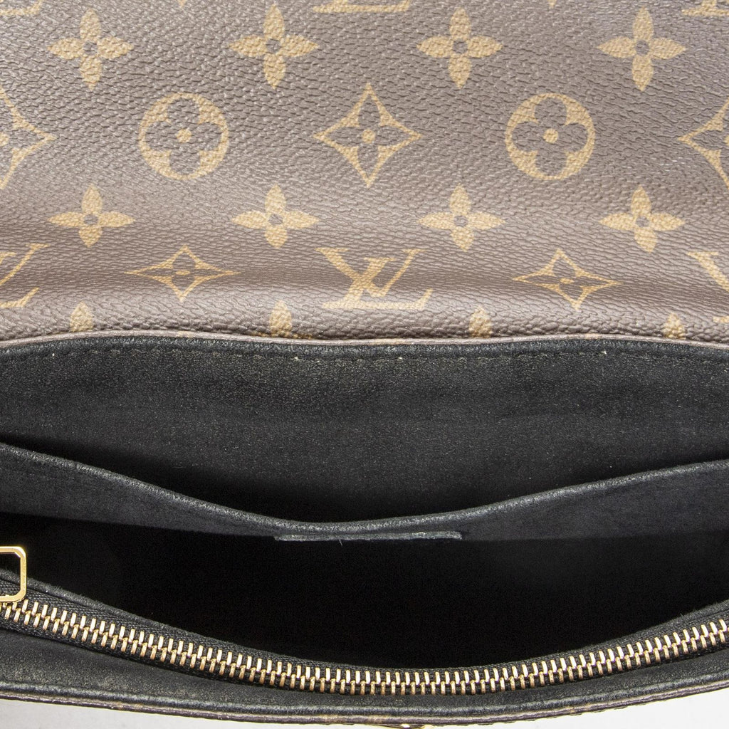 Louis Vuitton Saint Placide Brown Monogram Canvas Messenger — view 9