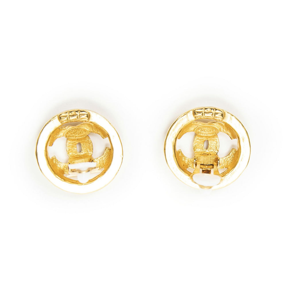 Chanel CC Logo Round Clip Type Earrings Gold Plated — view 3