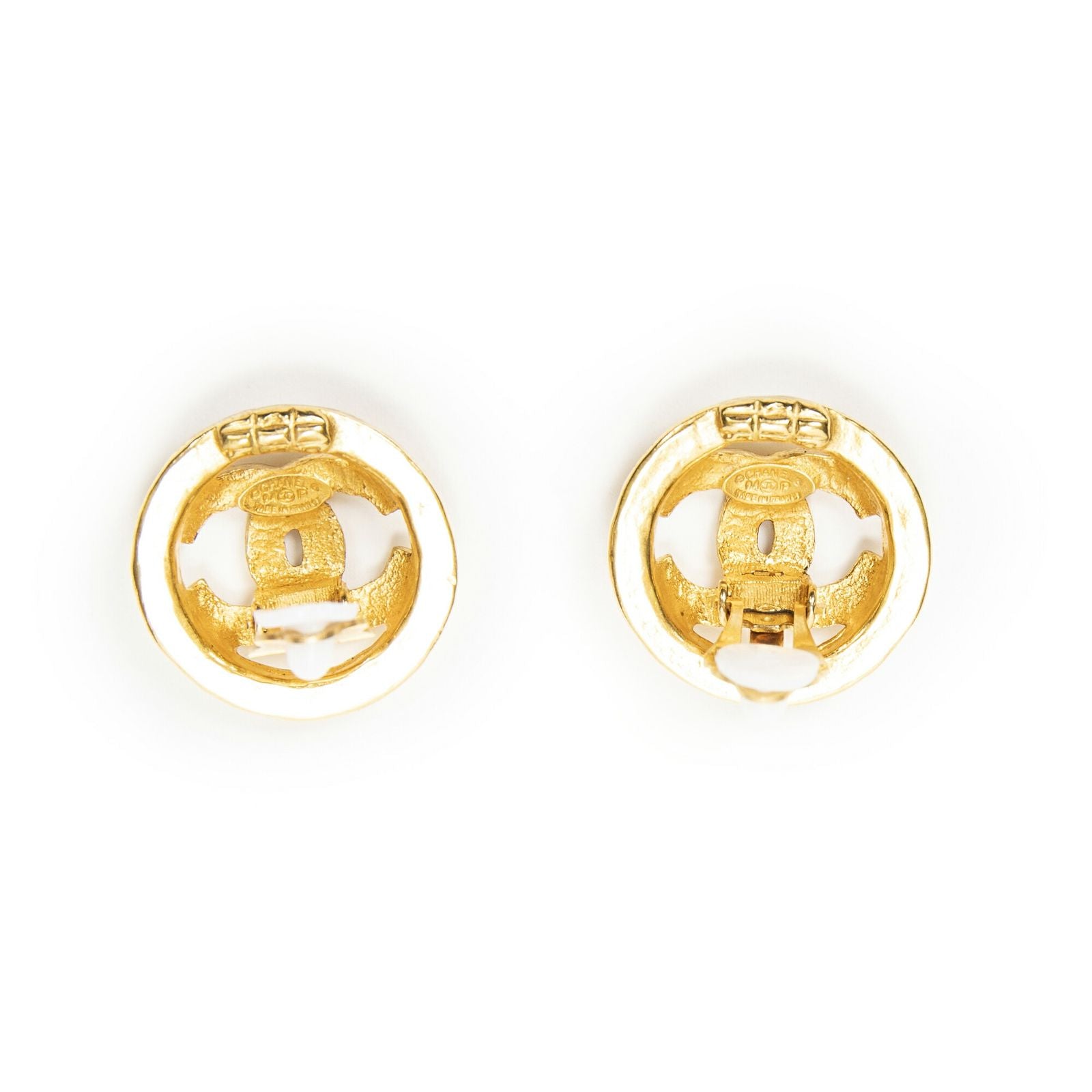 Chanel CC Logo Round Clip Type Earrings Gold Plated — view 3