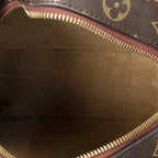 Louis Vuitton Boite Chapeau Spruebrown Monogram Canvas Messenger — view 9