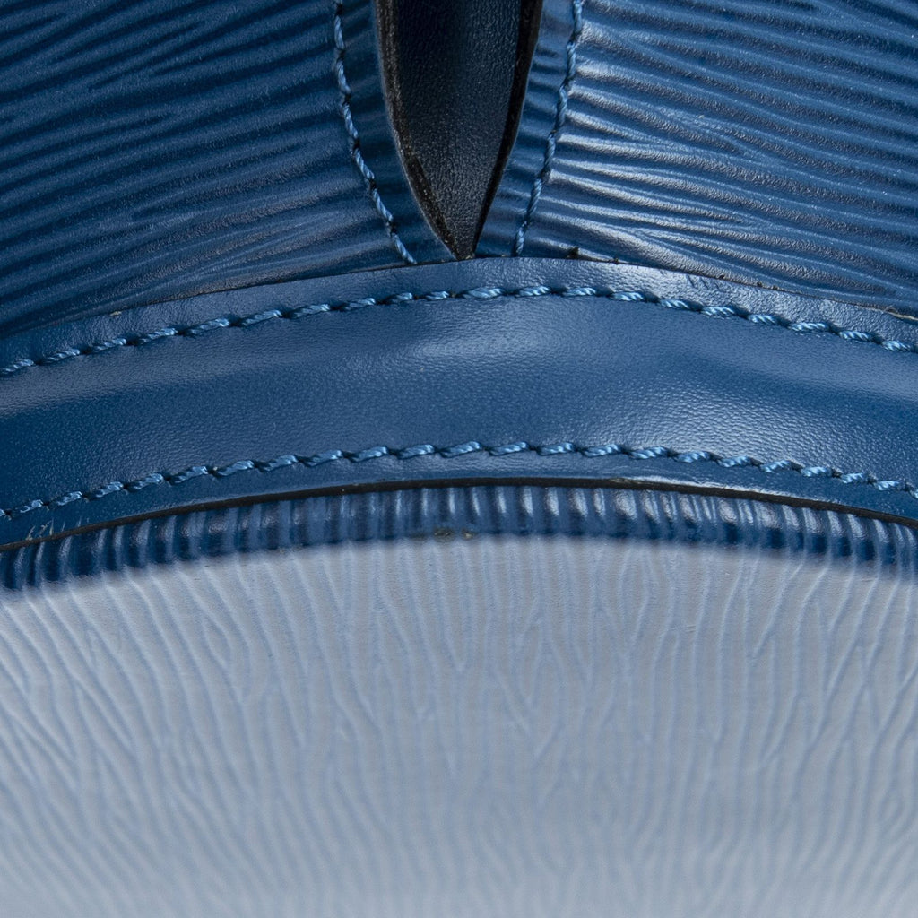 Louis Vuitton Saint Jacques Shopping Blue Epi Messenger — view 8