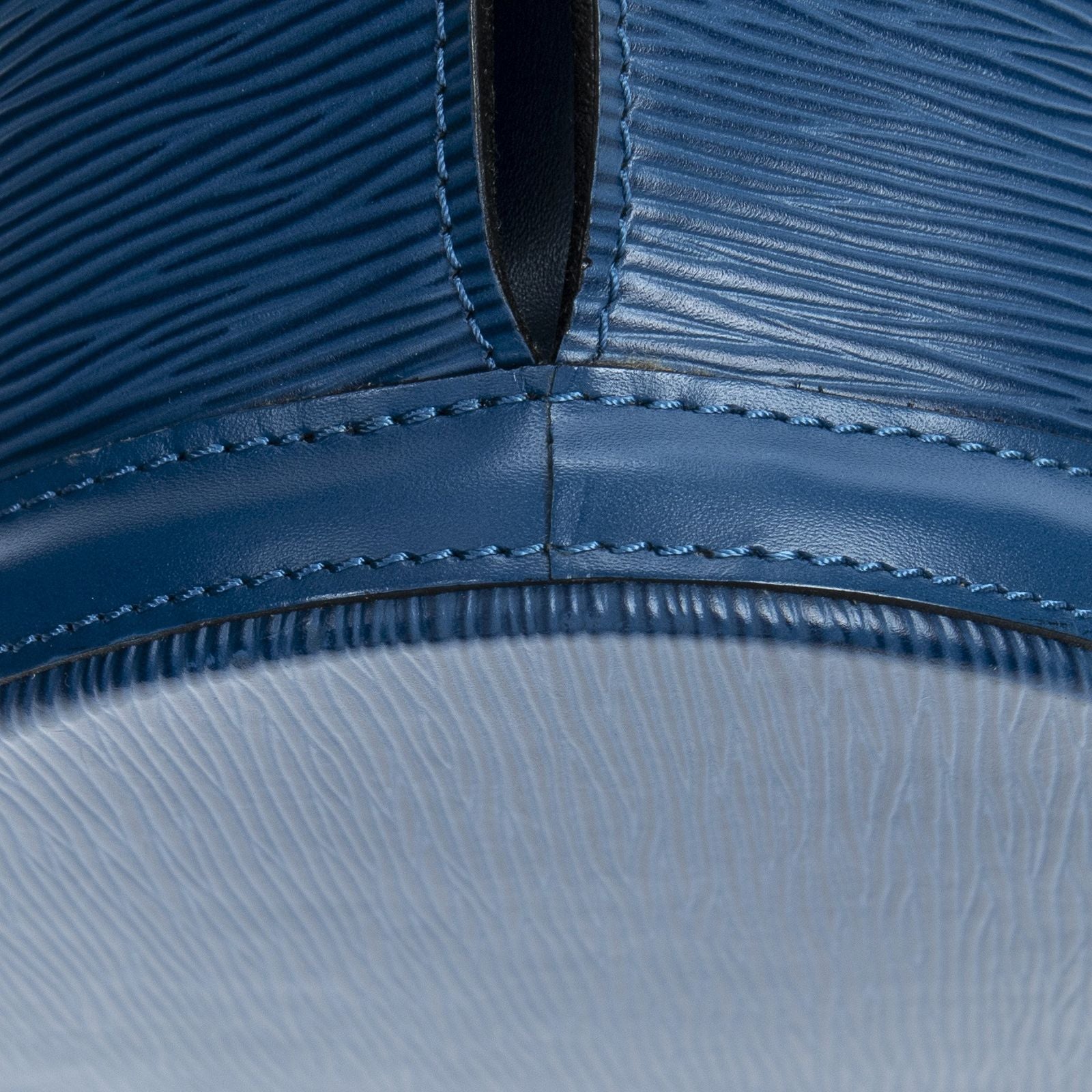 Louis Vuitton Saint Jacques Shopping Blue Epi Messenger — view 7