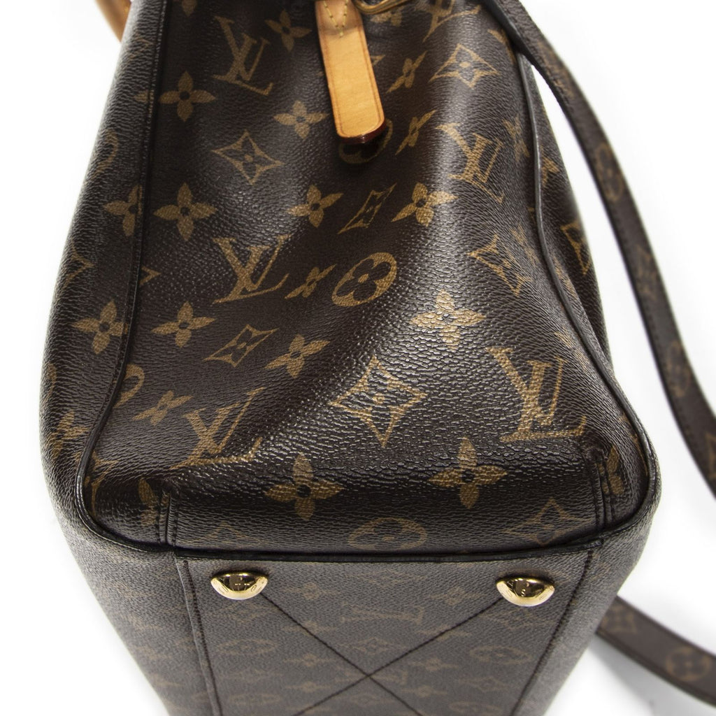 Louis Vuitton Montaigne Brown Monogram Canvas Messenger — view 7