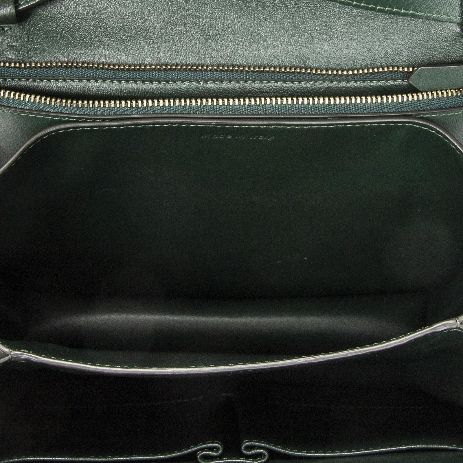 Celine Classic Box Crossbody Green Smooth Calfskin — view 9