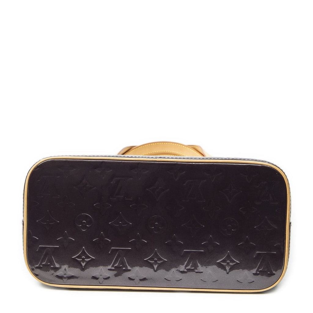 Louis Vuitton Houston Violet Monogram Vernis Messenger — view 6