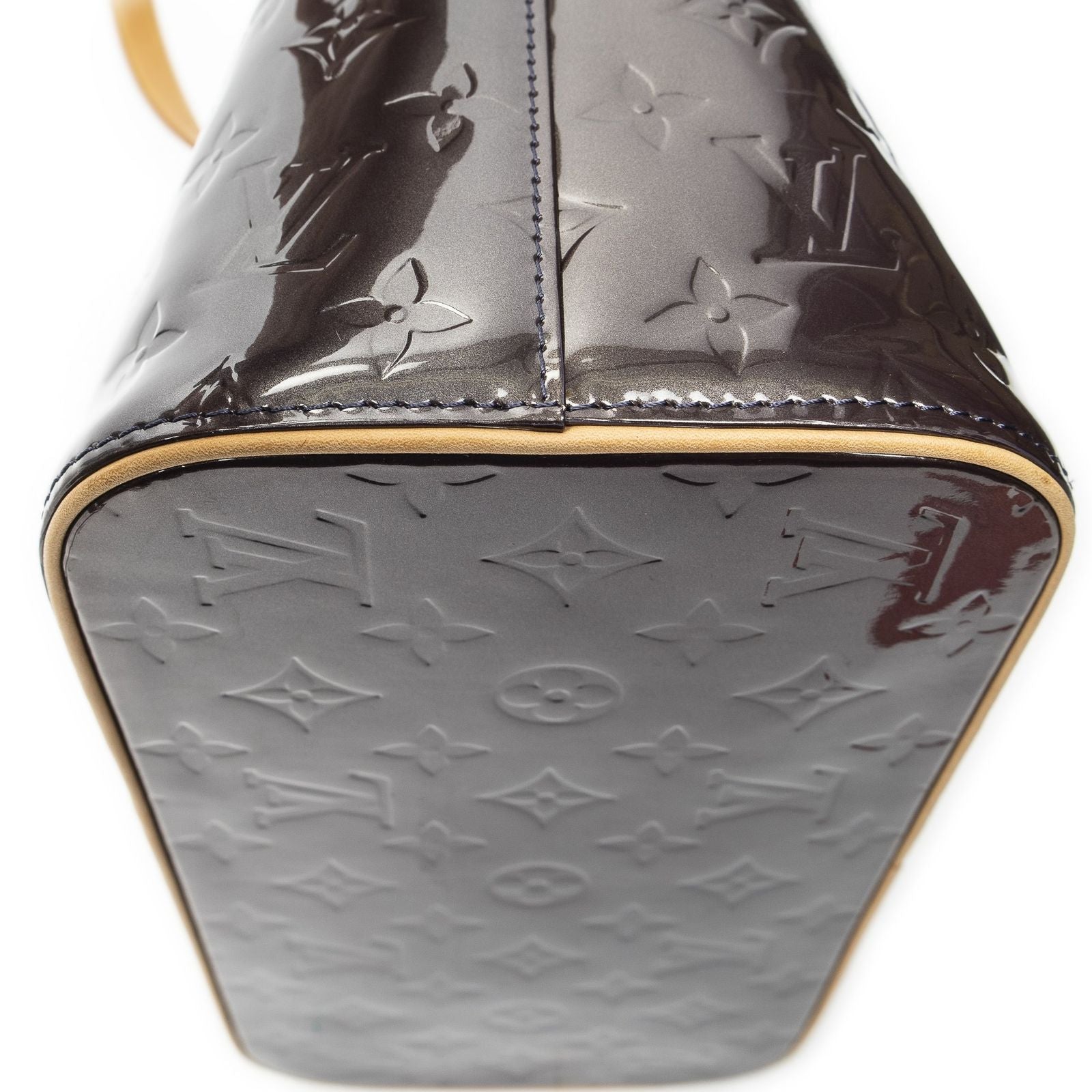 Louis Vuitton Houston Violet Monogram Vernis Messenger — view 7