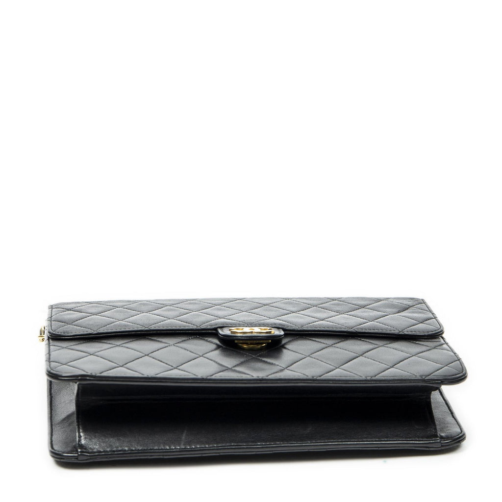 Chanel Vintage Pushlock Straight Flap Black Quilted Lambskin Leather — view 6