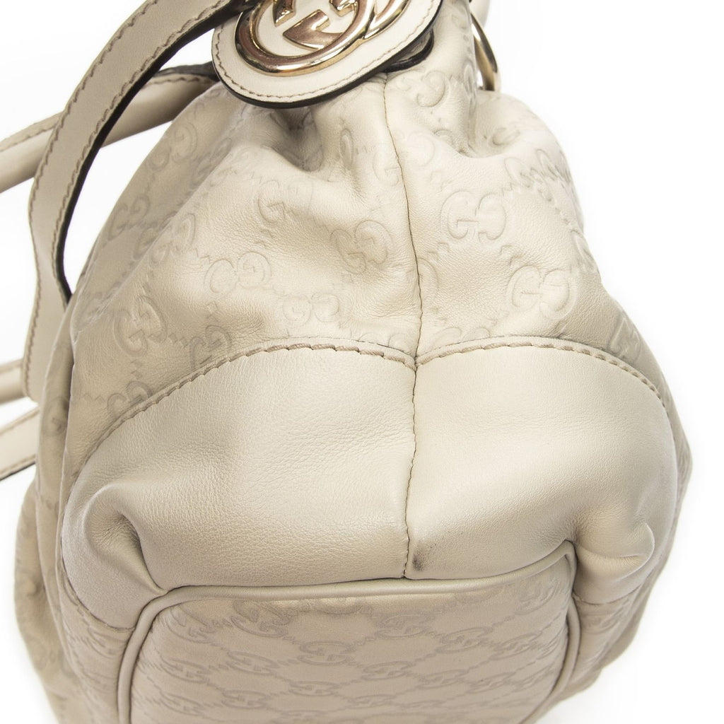 Gucci Sukey Top Handle Ivory Guccissima — view 7
