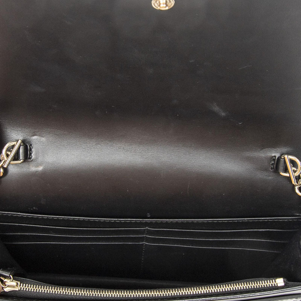 Gucci Signature Bow Chain Wallet Black Guccissima — view 9