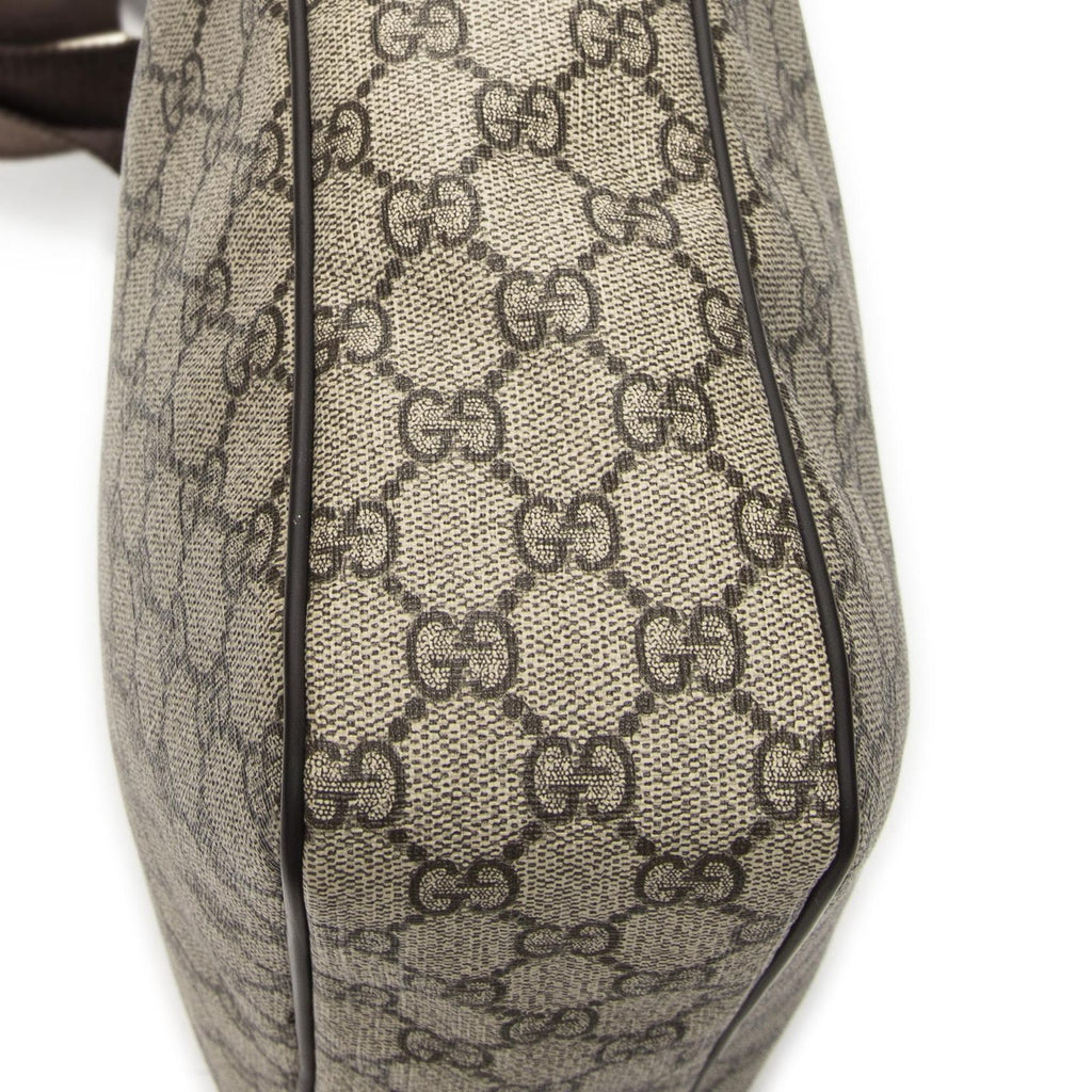 Gucci Half Moon Zip Messenger Beige Brown Supreme Canvas — view 8