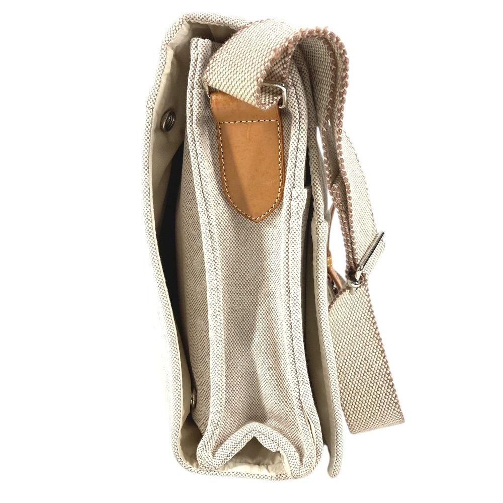 Hermes Shoulder Bag Mother's Cotton Beige — view 4