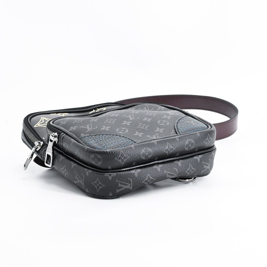Louis Vuitton Shoulder Bag Amazon Sling — view 5